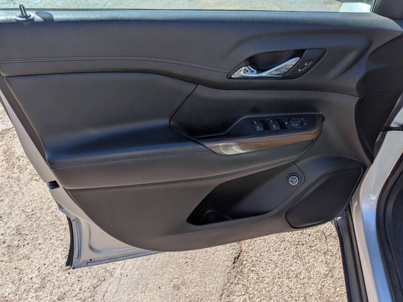 2019 GMC Acadia SLE-2