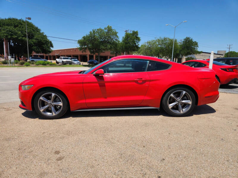 2015 Ford Mustang V6