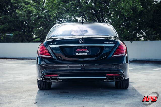 2016 Mercedes-Benz S-Class AMG S 63