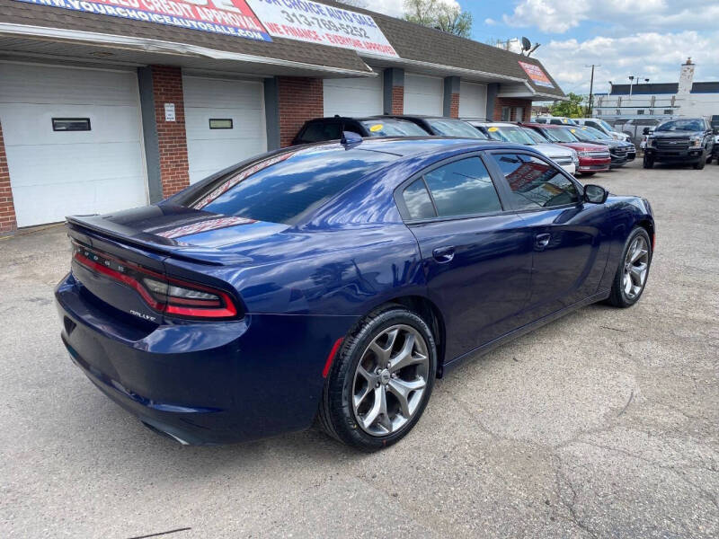 2017 Dodge Charger SXT