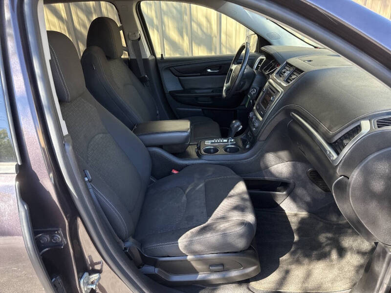 2015 GMC Acadia SLE-2