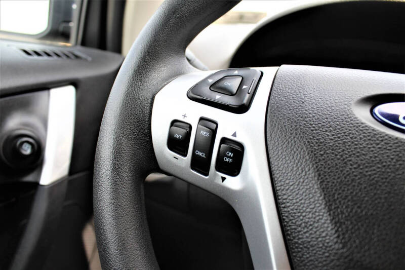 2013 Ford Edge SE
