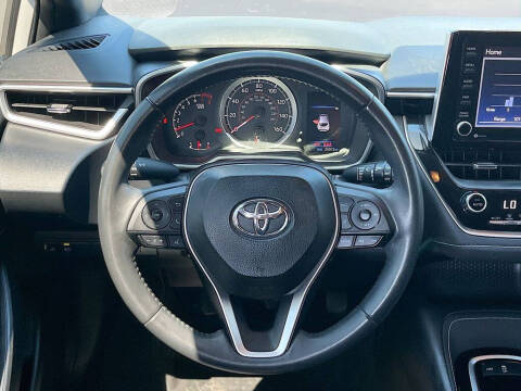 2022 Toyota Corolla Hatchback SE