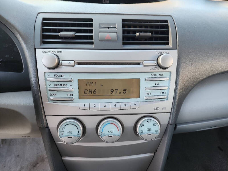 2007 Toyota Camry LE