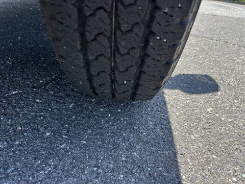 2003 Ford E-Series E-250