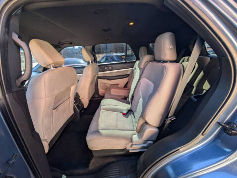 2018 Ford Explorer