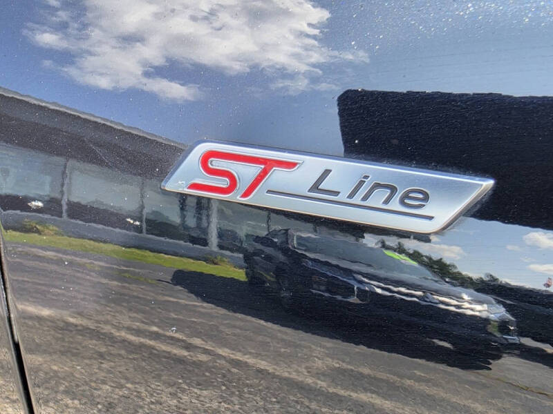 2023 Ford Escape ST-Line