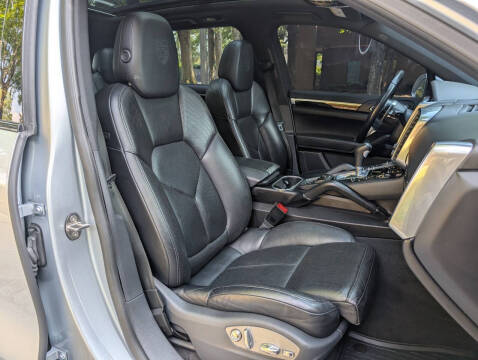 2018 Porsche Cayenne S E-Hybrid