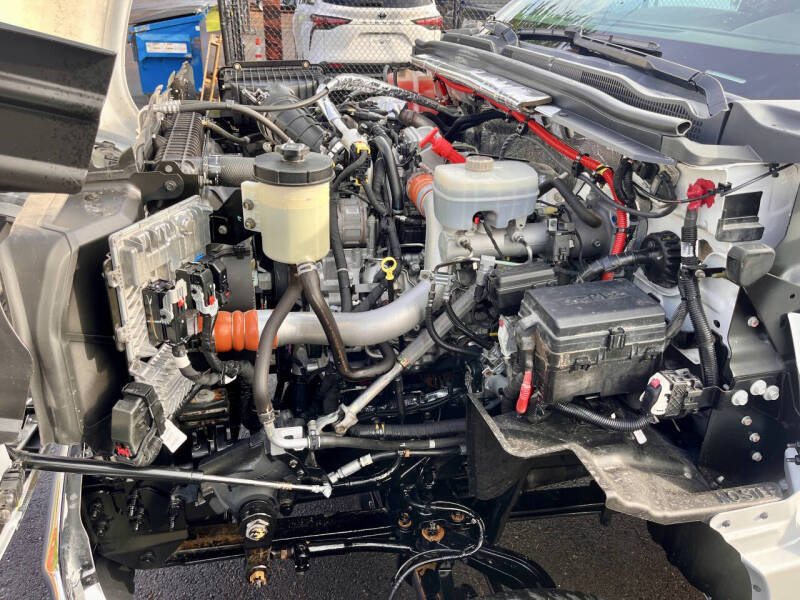 2022 Chevrolet Silverado 5500HD