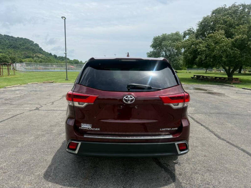2017 Toyota Highlander