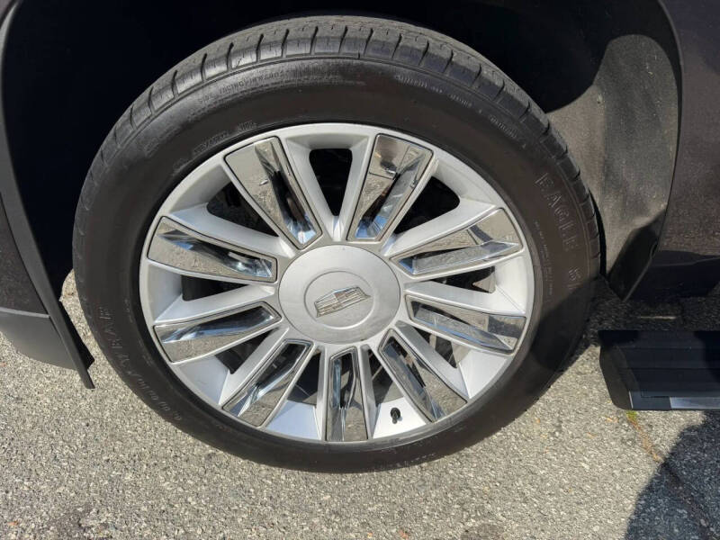 2017 Cadillac Escalade Platinum