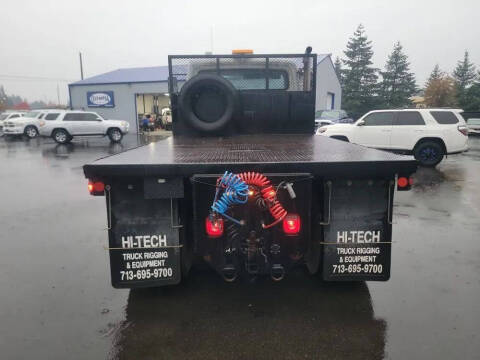 2004 Freightliner M2 106