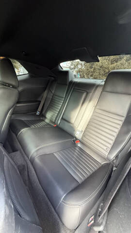 2014 Dodge Challenger R/T Plus