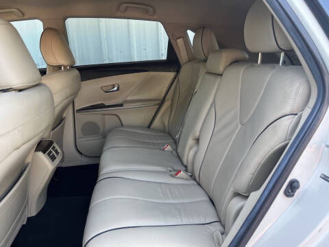 2014 Toyota Venza LE