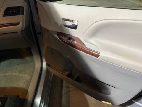 2011 Toyota Sienna XLE 8-Passenger