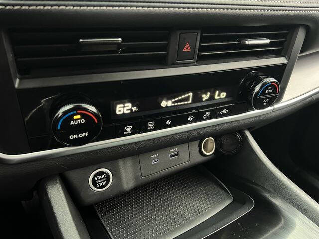 2023 Nissan Rogue SV