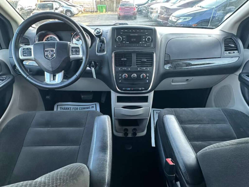 2016 Dodge Grand Caravan SE