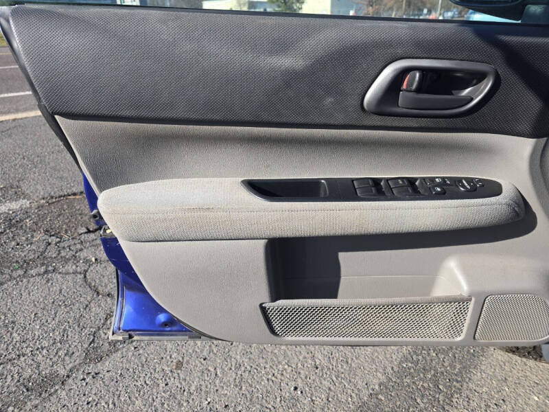 2004 Subaru Forester X