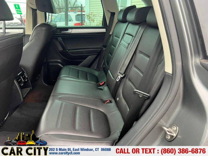 2016 Volkswagen Touareg