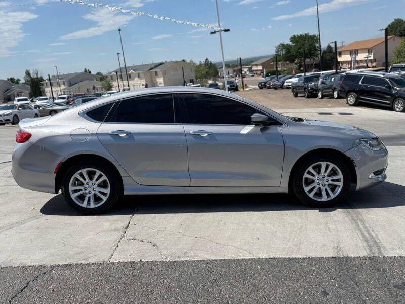 2015 Chrysler 200 Limited