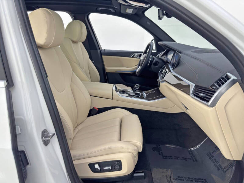 2022 BMW X5 xDrive45e