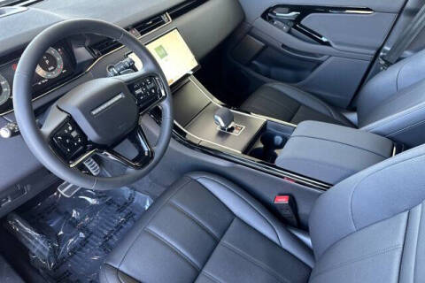 2026 Land Rover Range Rover Evoque P250 Dynamic SE