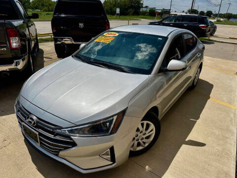 2019 Hyundai Elantra