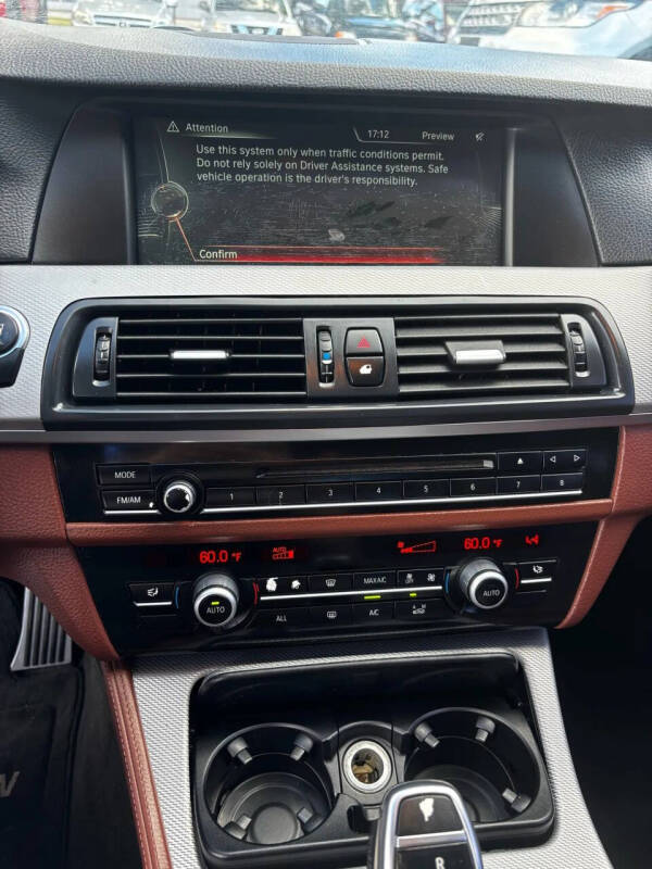 2013 BMW 5 Series 528i