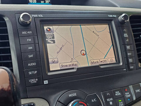 2014 Toyota Sienna Limited 7-Passenger