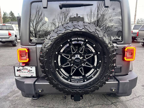 2016 Jeep Wrangler Unlimited Sahara