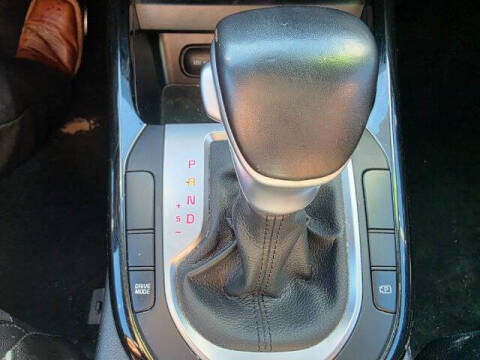 2022 Kia Forte GT Line