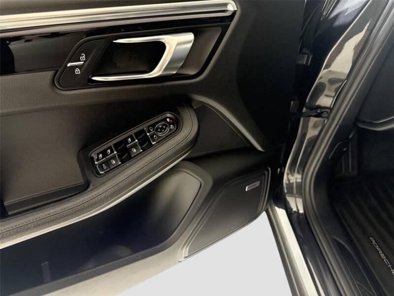 2021 Porsche Macan