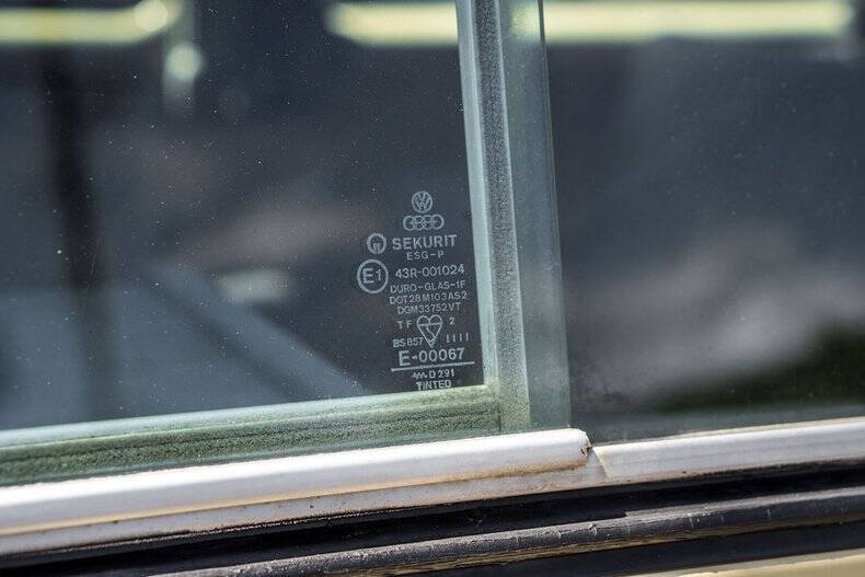1982 Volkswagen Vanagon Camper