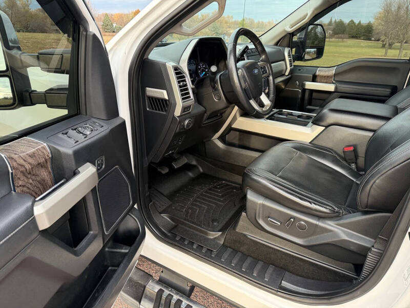 2017 Ford F-250 Super Duty Lariat