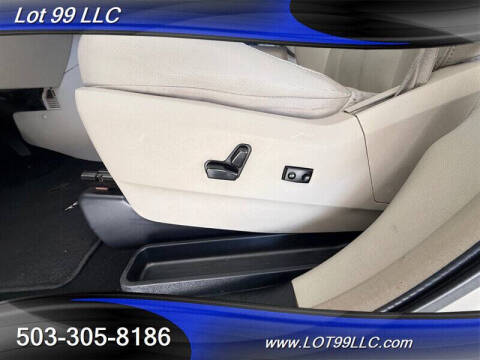 2013 Chrysler Town and Country Touring
