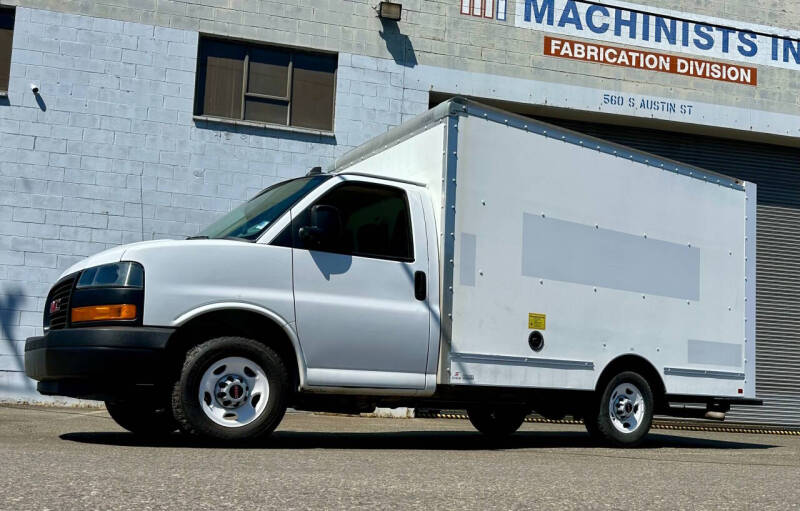 2019 GMC Savana