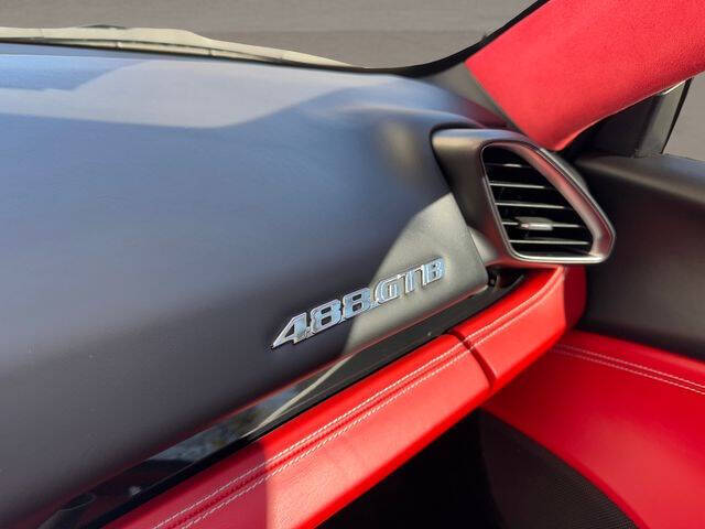 2016 Ferrari 488 GTB
