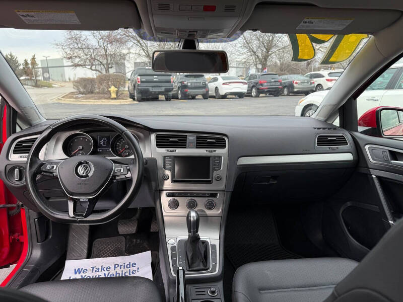 2017 Volkswagen Golf TSI Wolfsburg Edition