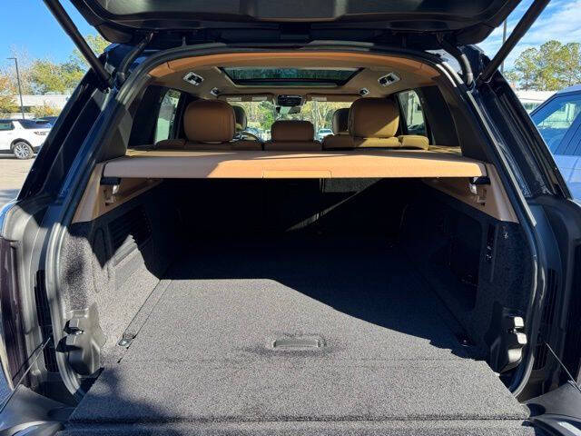 2026 Land Rover Range Rover P530 SE