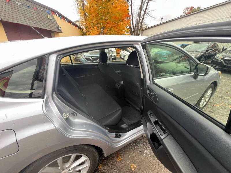 2014 Subaru Impreza 2.0i Premium