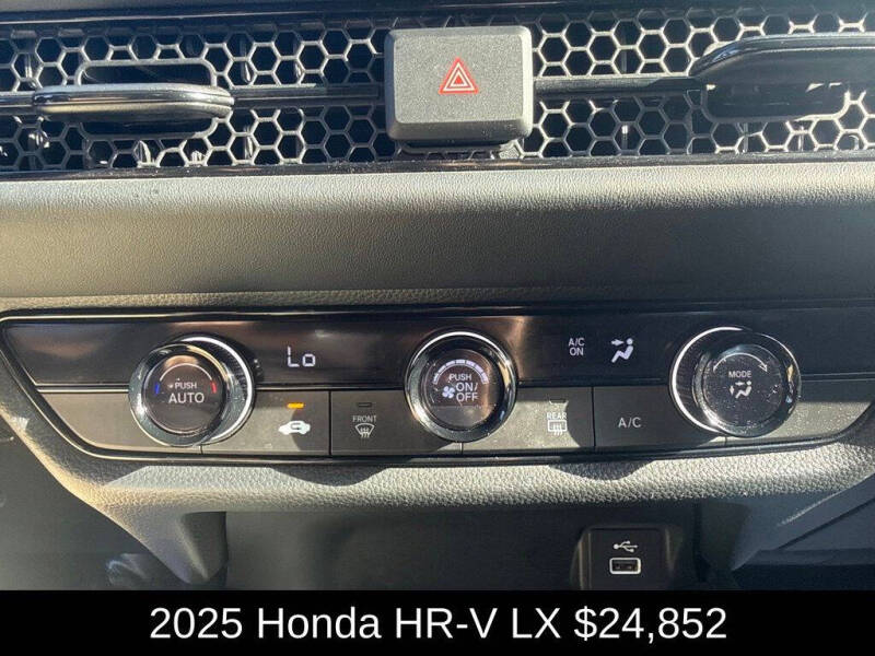 2025 Honda HR-V LX
