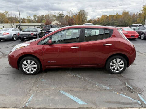 2015 Nissan LEAF S