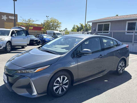 2017 Toyota Prius Prime Plus