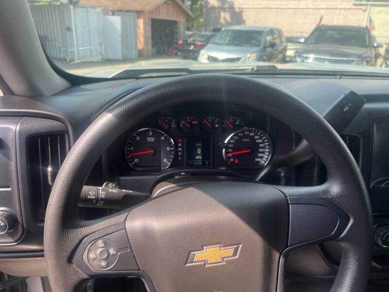 2018 Chevrolet Silverado 1500 Custom