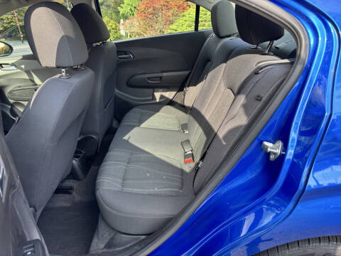 2016 Chevrolet Sonic LT Auto