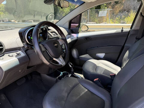 2015 Chevrolet Spark EV 2LT