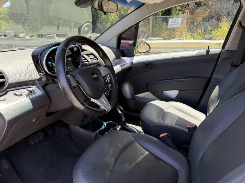 2015 Chevrolet Spark EV 2LT