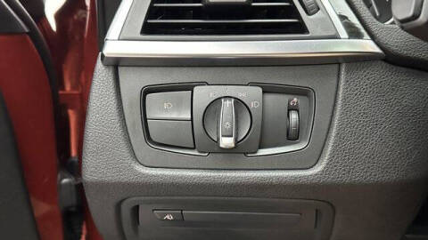 2018 BMW 3 Series 330i