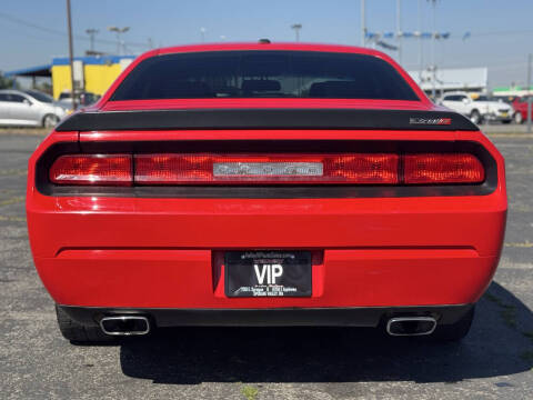 2009 Dodge Challenger SRT8
