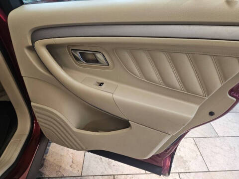 2014 Ford Taurus SEL